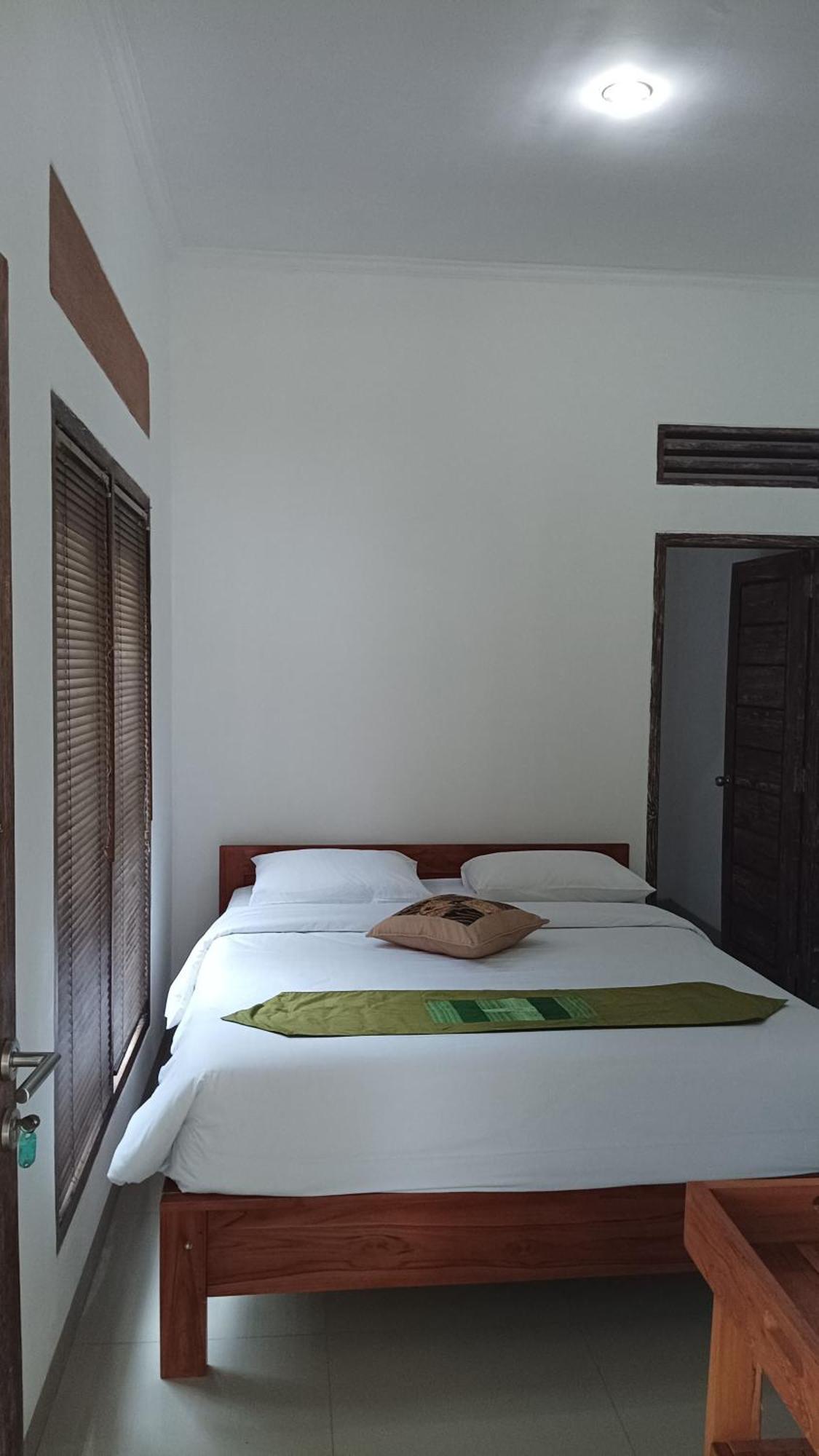 Araminth Guest House And Spa ロヴィーナ エクステリア 写真